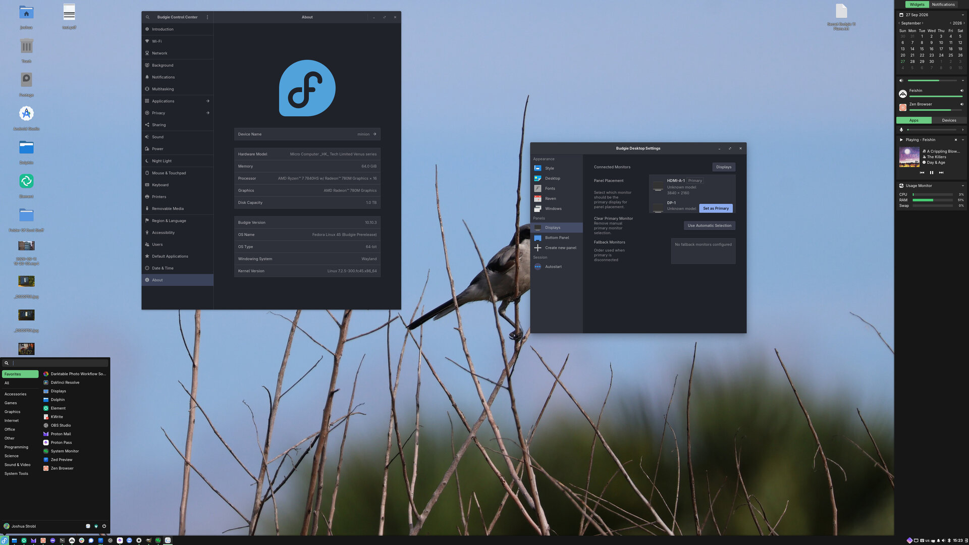 Budgie Desktop 10.10.3 with Budgie Control Center, Budgie Desktop Settings, Budgie Menu, and Raven open